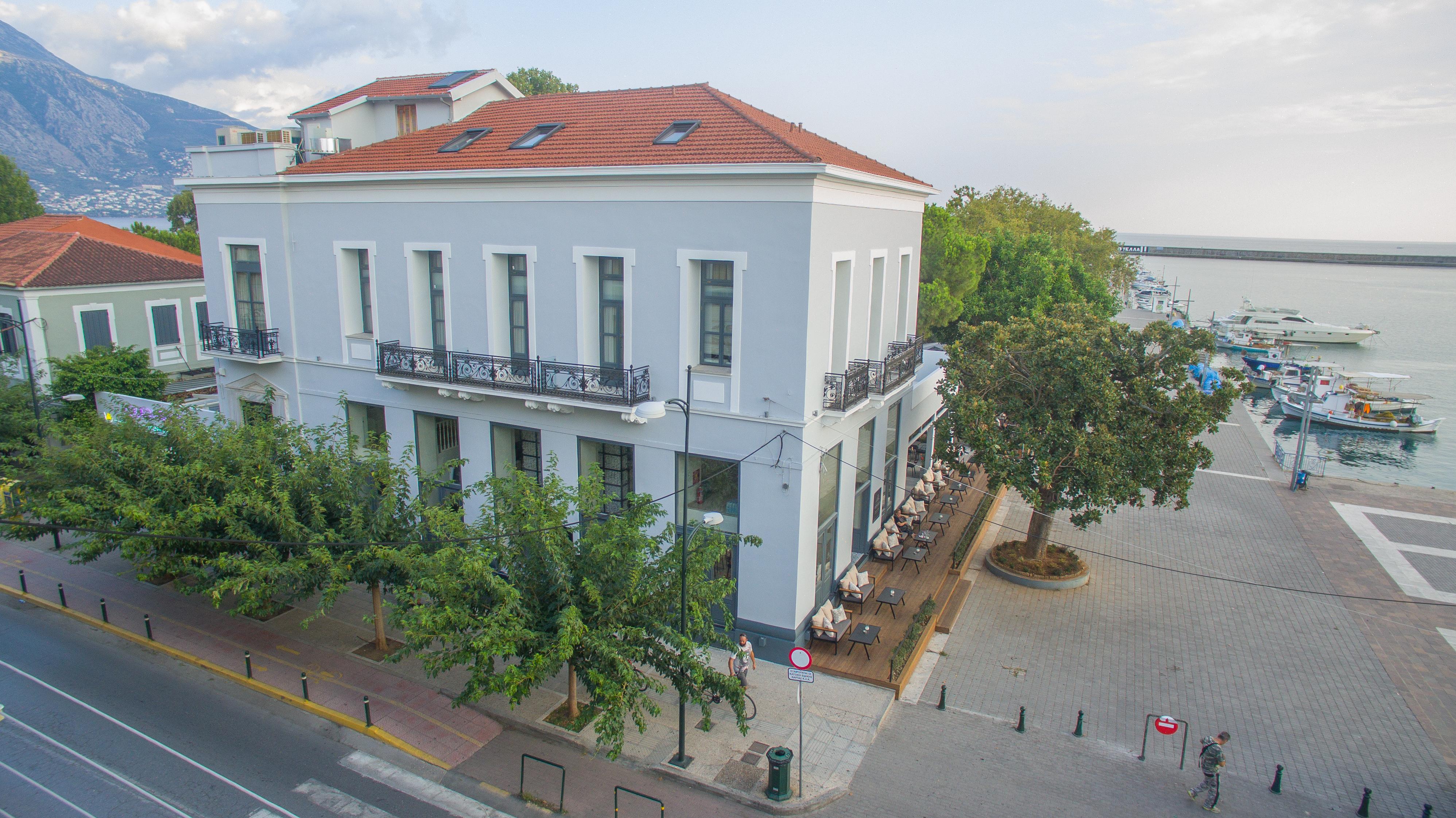 Panellinion Luxury Rooms Каламата Екстериор снимка